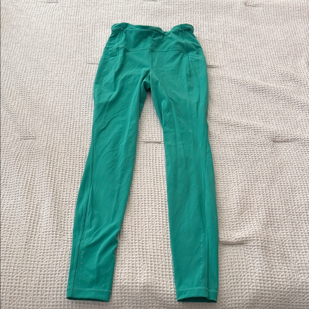 Women’s Lululemon Green Active Leggings